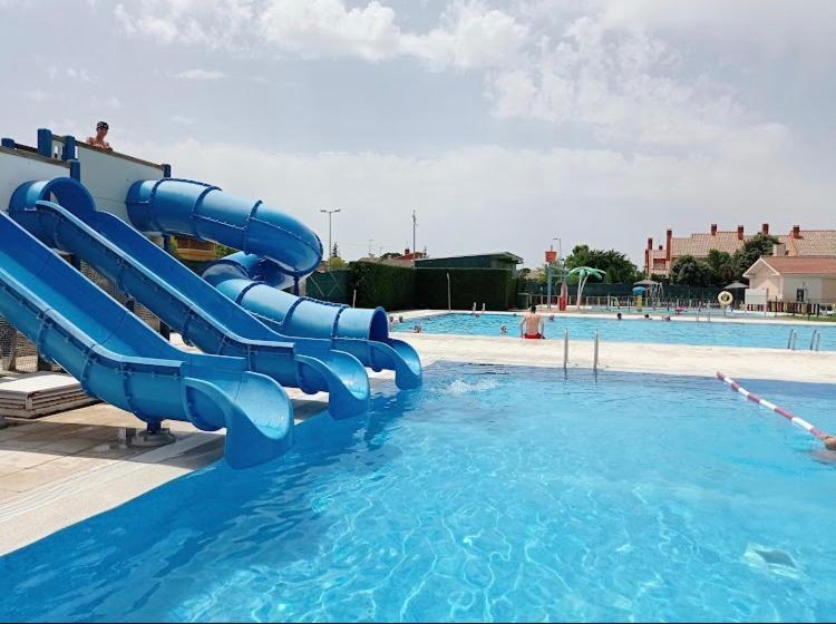 La Casa Del Cipres Ferienhaus Aldeamayor de San Martin